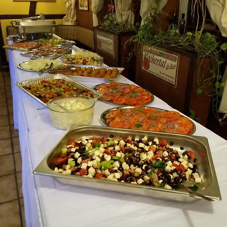 Gaeste Zimmer-ristorante Kochertal Da Enzo